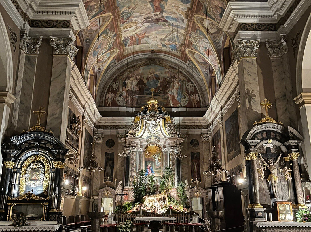 Franciscan Church (Frančiškanska cerkev)-卢布尔雅那必去景点