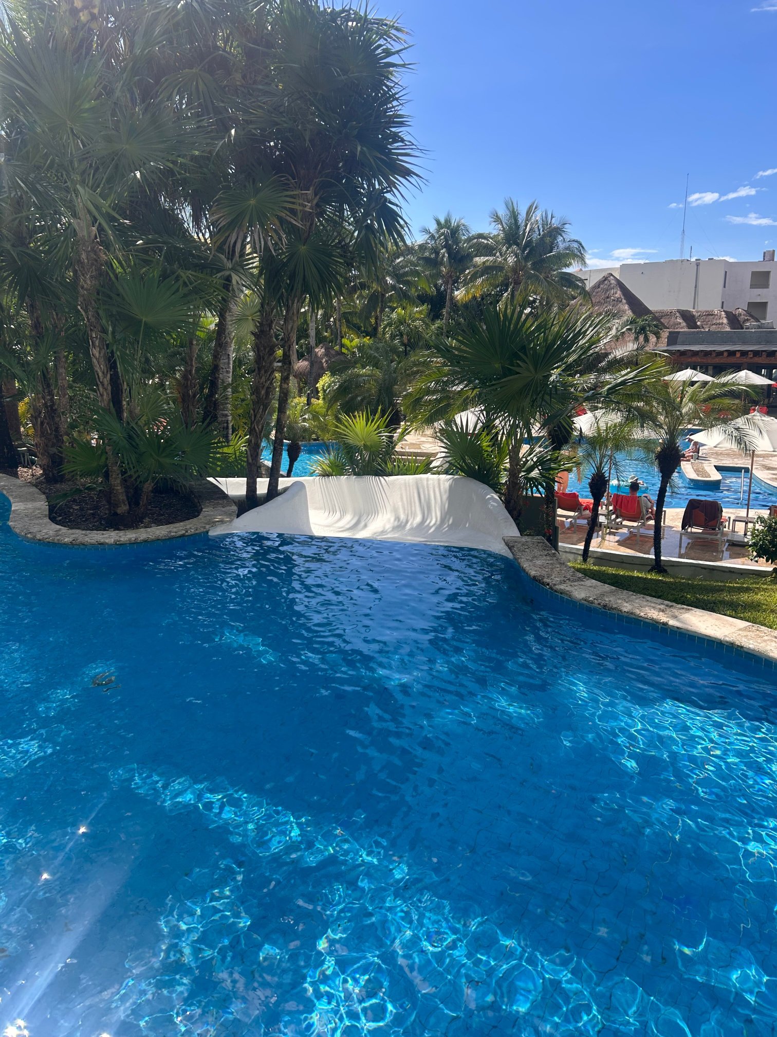 Secrets Aura Cozumel-官方