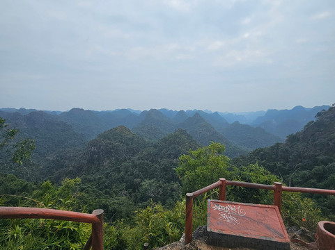 Aroma Viet Nam Travel-Cat Ba Town必去景点