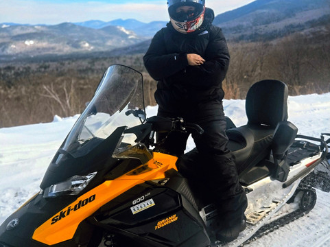 Northern Extremes Snowmobiling-巴特利特必去景点