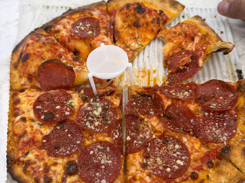 Southern National Market And Pizzaboxx主图