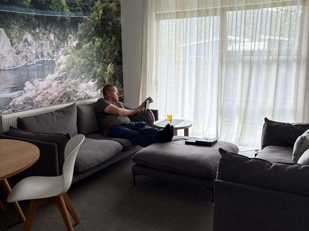 默奇森超级套房酒店主图