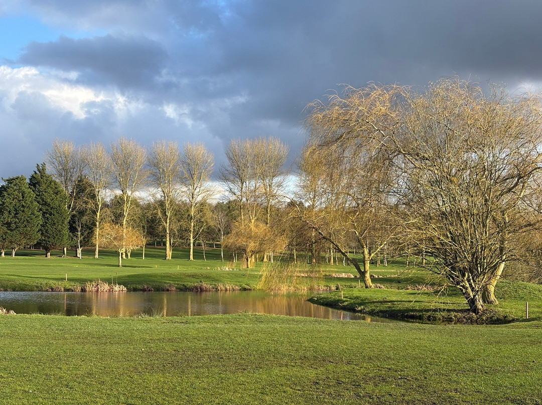 温瑟姆山谷高尔夫乡村俱乐部酒店主图
