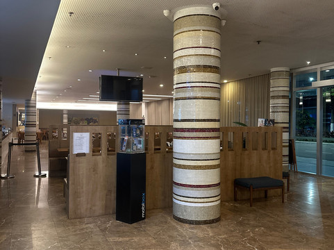 维多利亚舒眠酒店主图