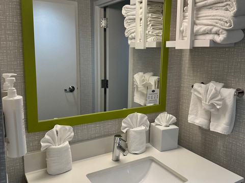 南里士满欢朋酒店主图