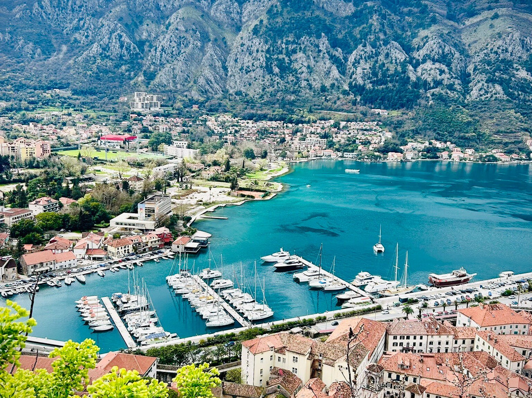 Kotor Fortress-Spiljari必去景点