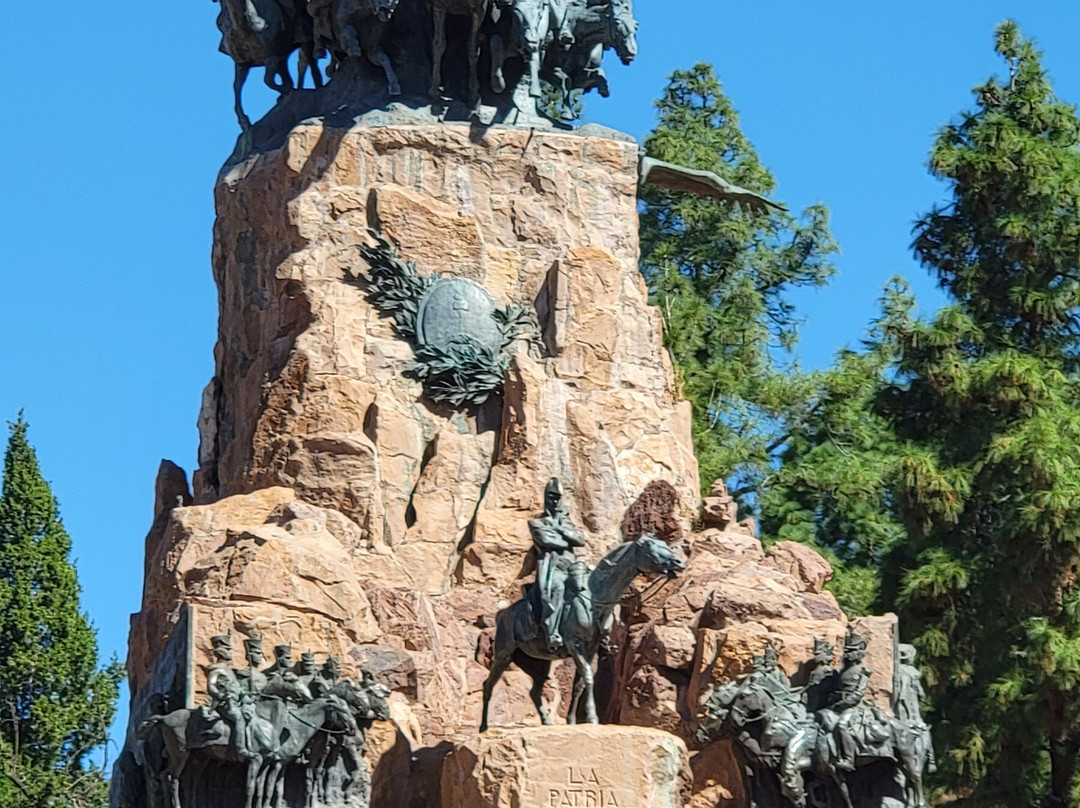 City Bus Mendoza-门多萨必去景点