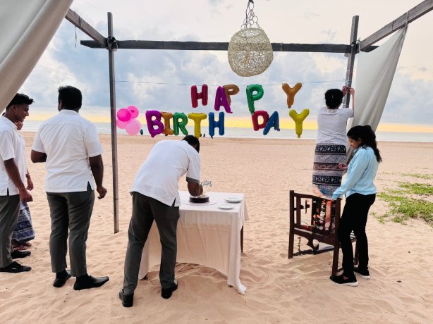 埃克霍冲浪酒店-官方