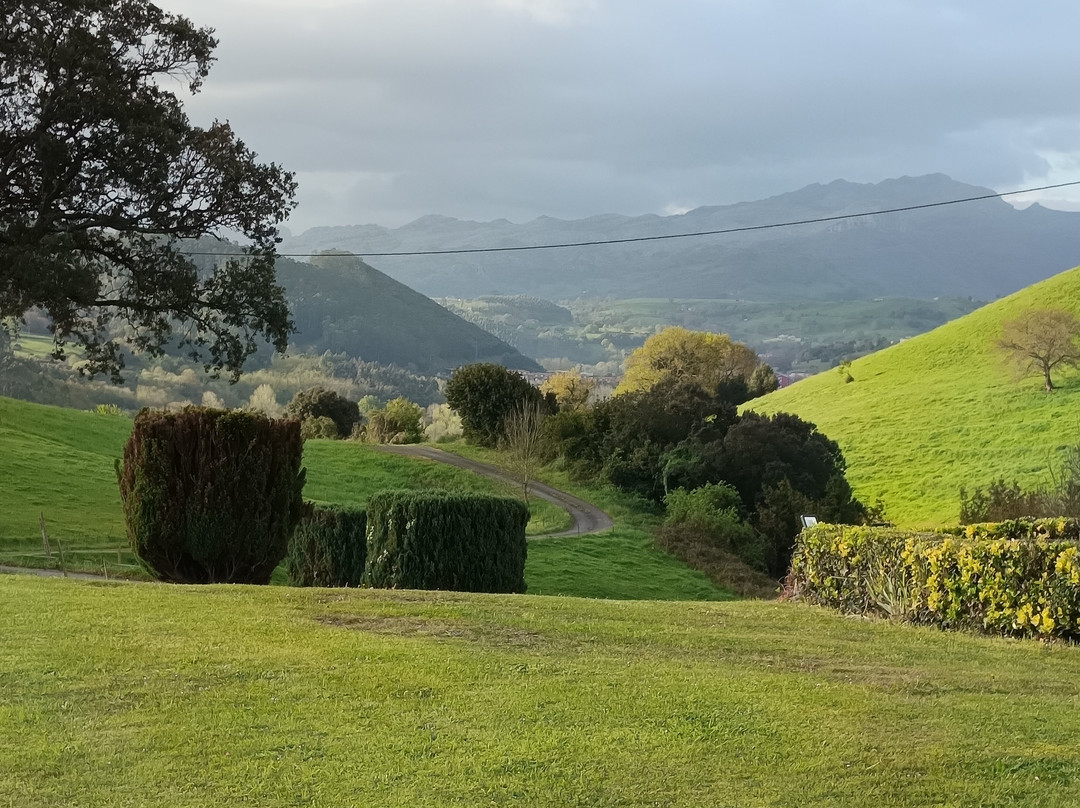 里瓦斯埃尔米拉多酒店主图