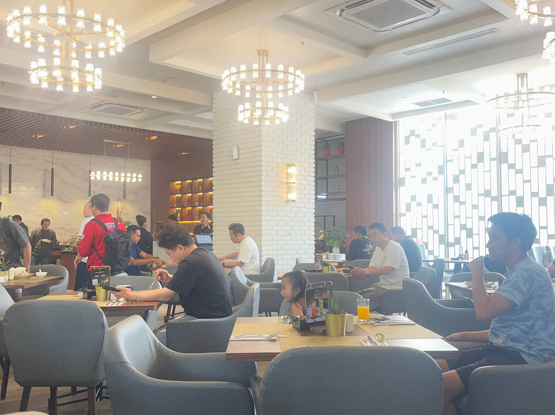 泗水斯帕齐奥威兹豪华酒店主图