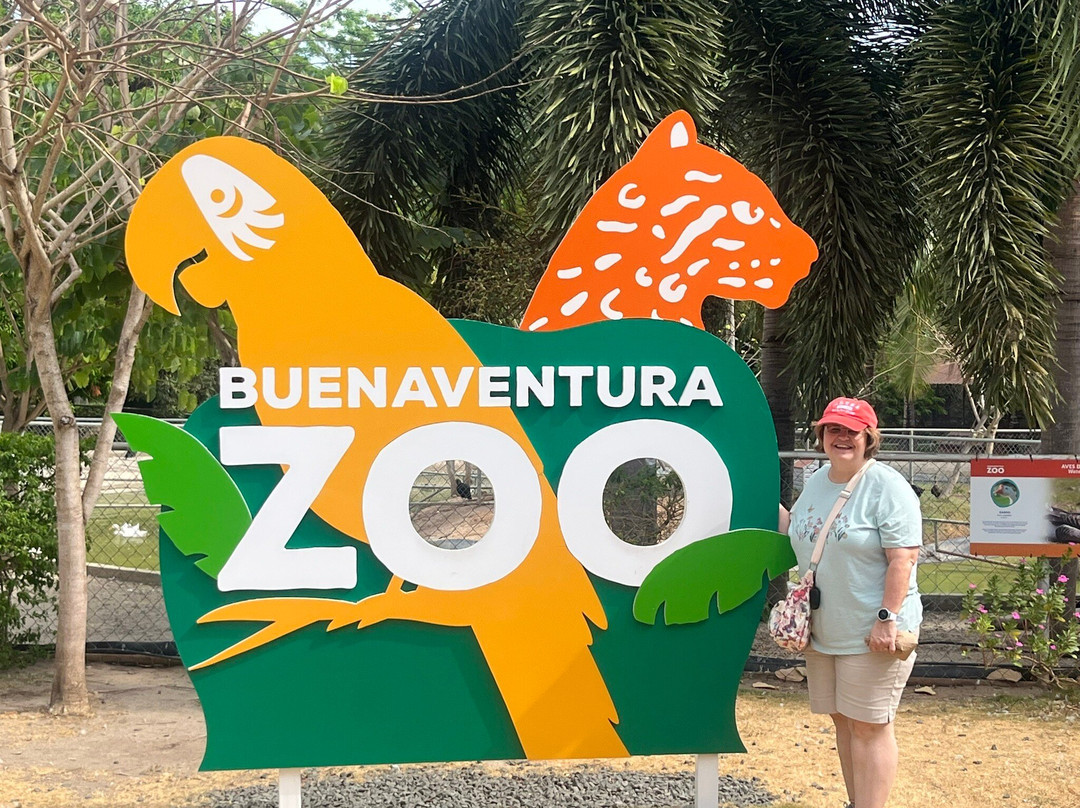 Buenaventura Zoo-雷哈托必去景点
