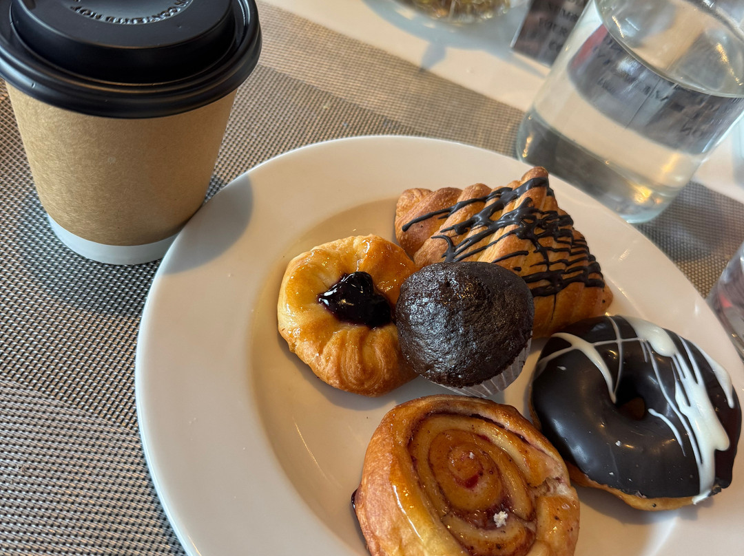 查漠丽笙酒店主图