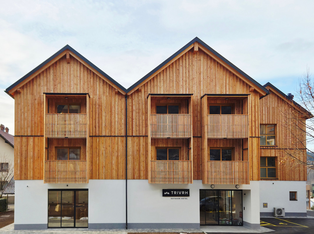 Trivrh Outdoor Hotel
