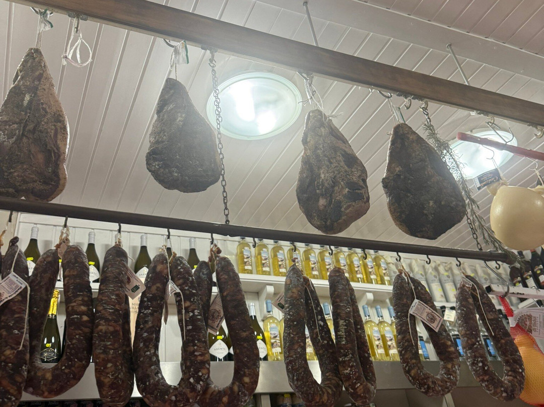 Salumeria Mangatia-萨萨里省必去景点