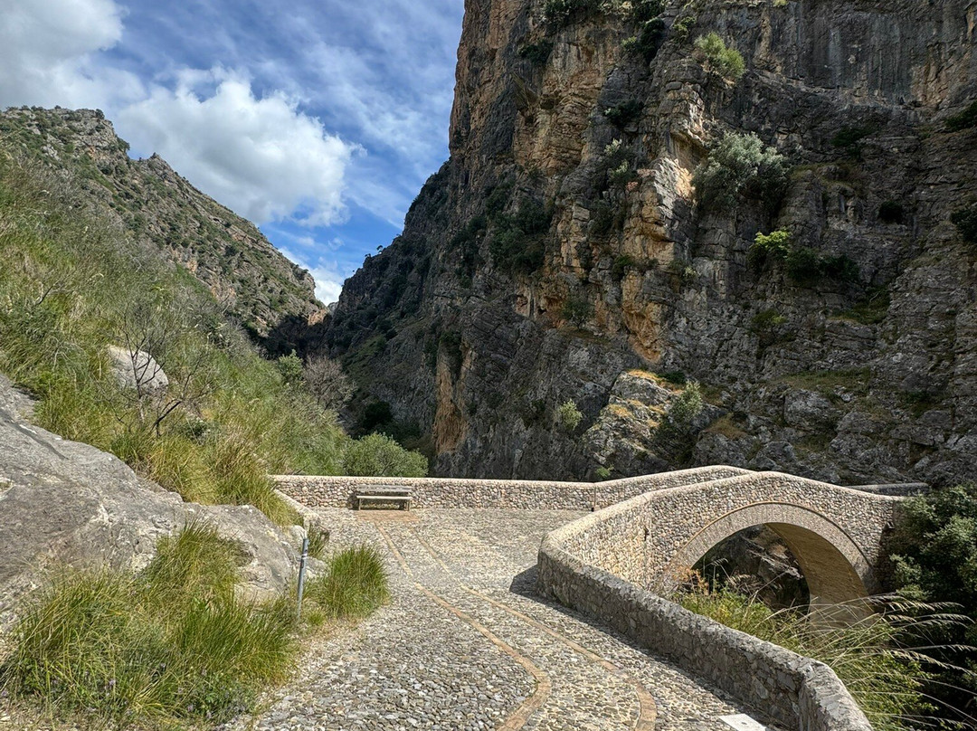 Il Ponte Del Diavolo-Civita必去景点