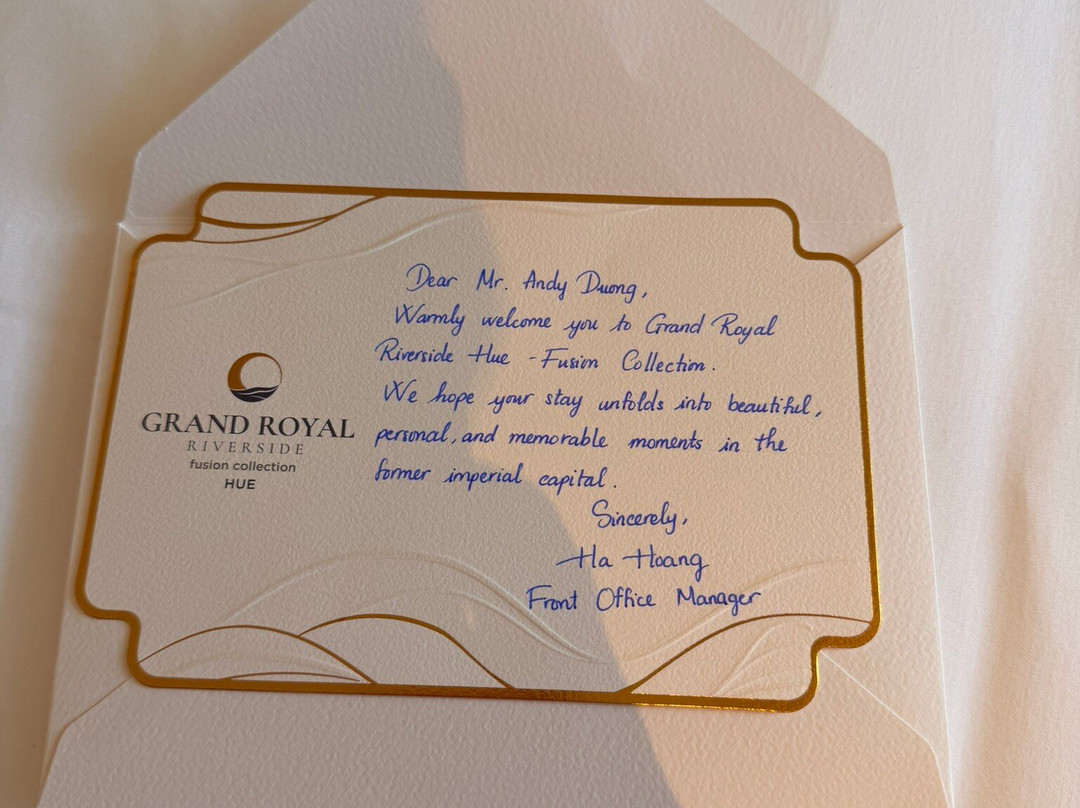 Grand Royal Riverside Hue, Fusion Collection