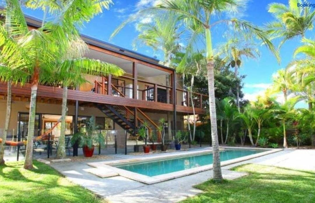 Gold Coast International Student Rooms - Families - Couples- Singles Welcome