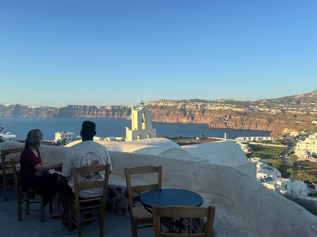 Venetian Castle of Santorini-阿克罗蒂里必去景点