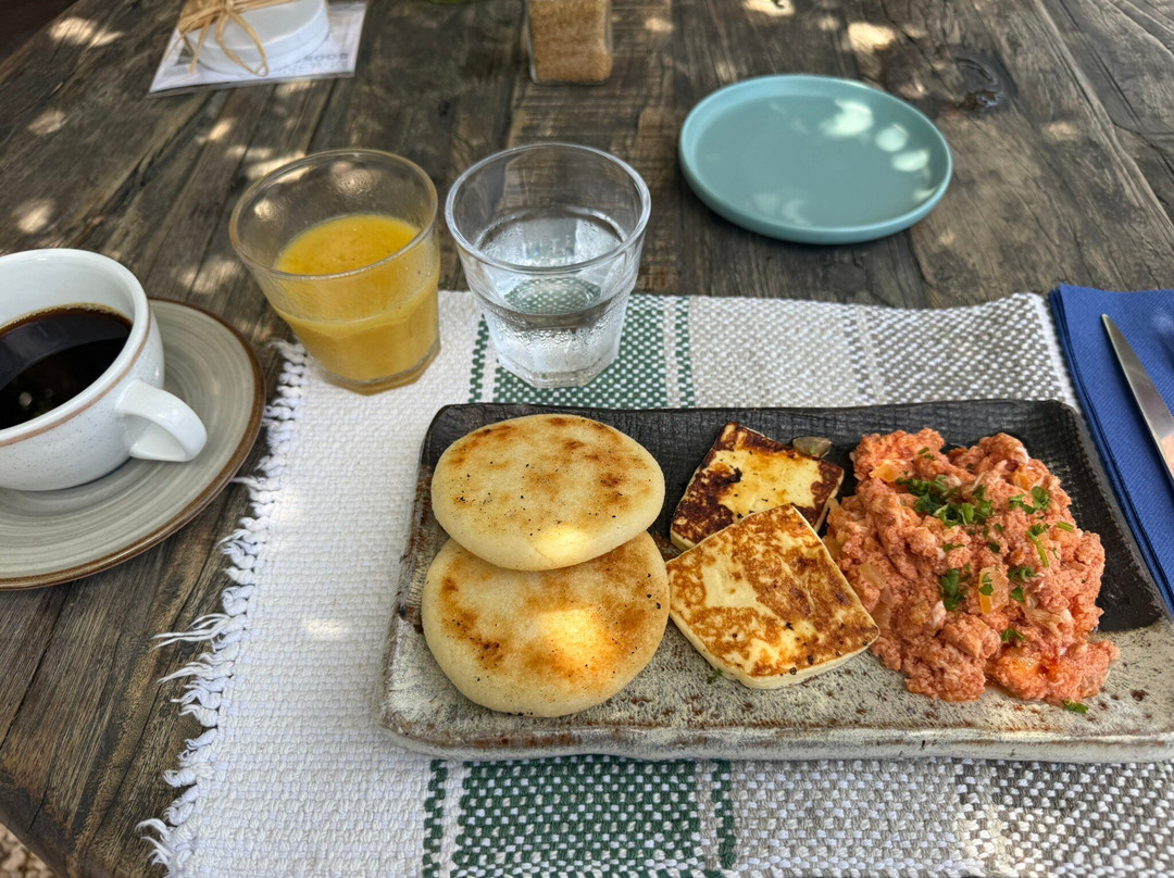 La Tavola By Anaté