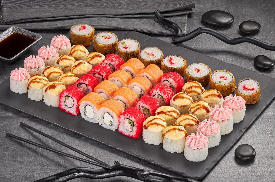 Verkhnyaya Sinyachikha餐馆和美食-Sushi Master