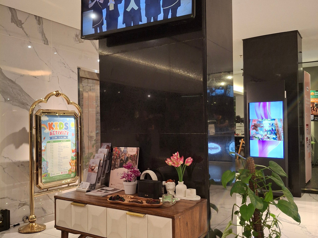 三宝拢科塔拉玛地铁公园景观酒店主图