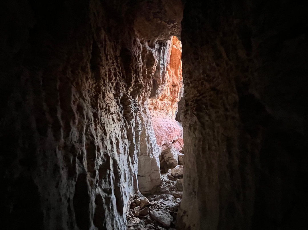 Mimbi Caves-菲茨罗伊克罗辛必去景点
