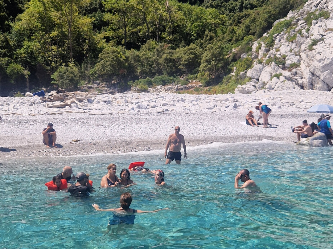 Les Hirondelles-Agios Ioannis必去景点