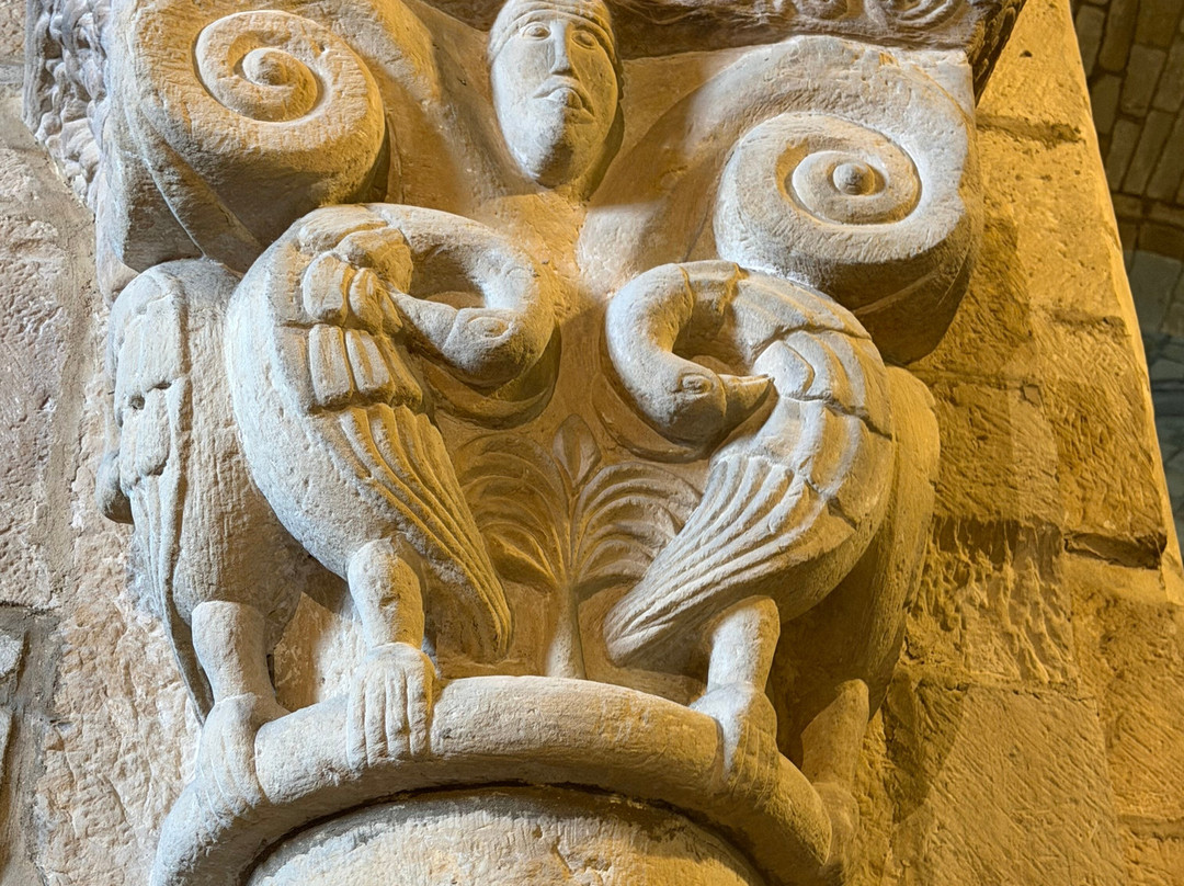Colegiata De Santillana Del Mar-海边的散提亚拿必去景点