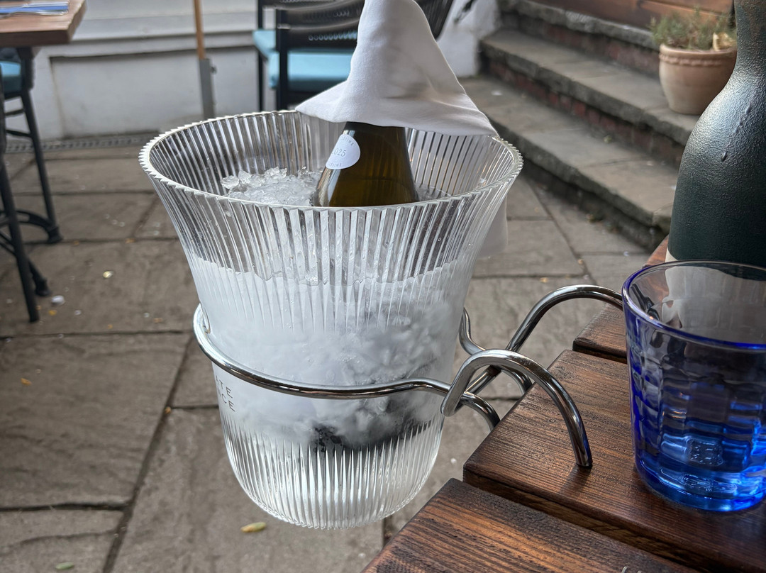 迈特尔，汉普顿宫酒店主图