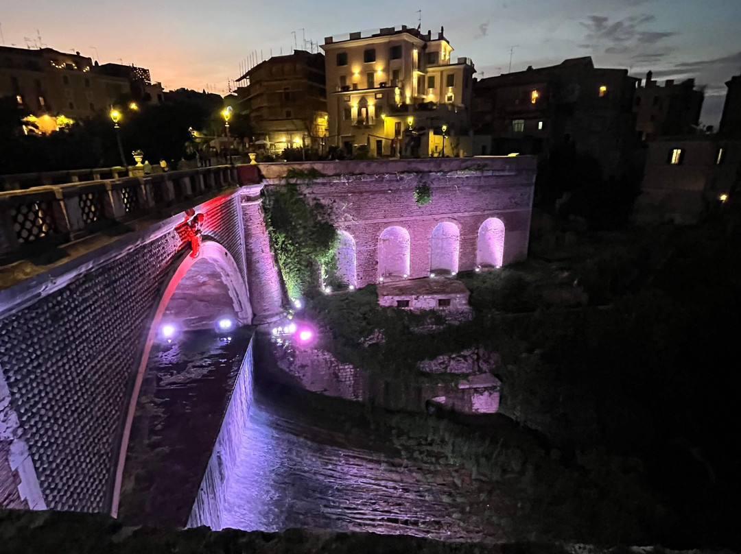 Ponte Gregoriano-蒂沃利必去景点