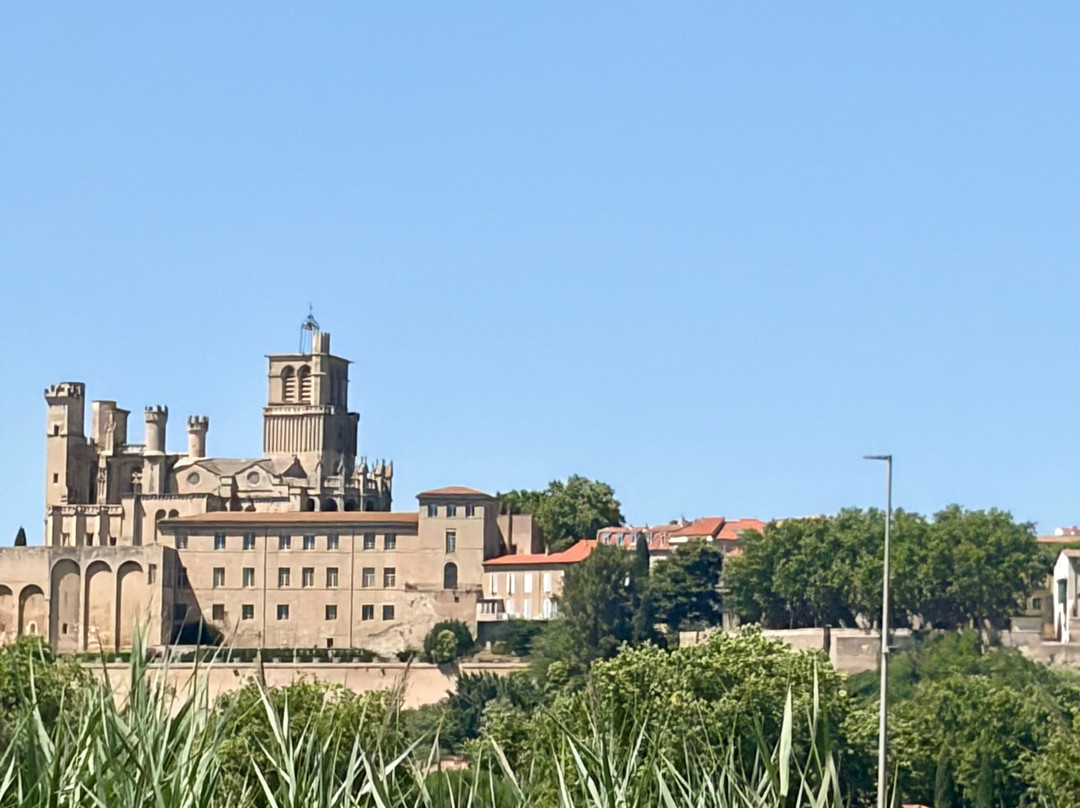 Cathédrale Saint-Nazaire de Béziers-贝济耶必去景点