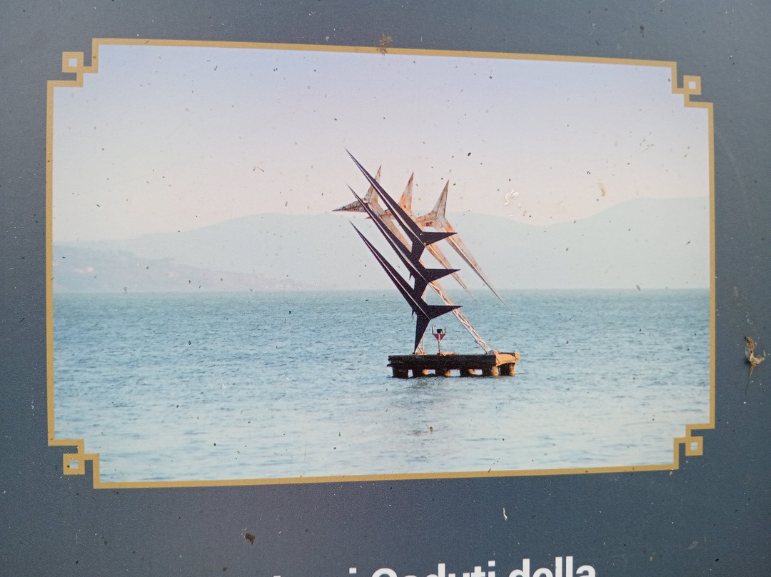 Monumento Ai Caduti Scuola Allievi Piloti Di Idrovolanti Dell’Esercito