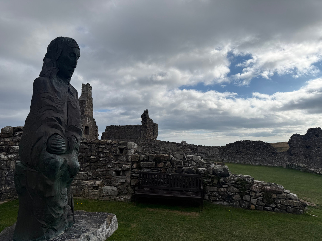Lindisfarne Priory-Holy Island必去景点