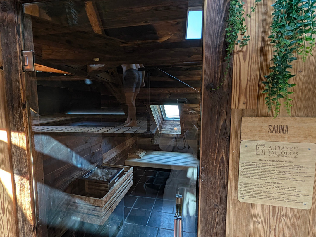 塔卢瓦尔修道院餐厅酒店主图
