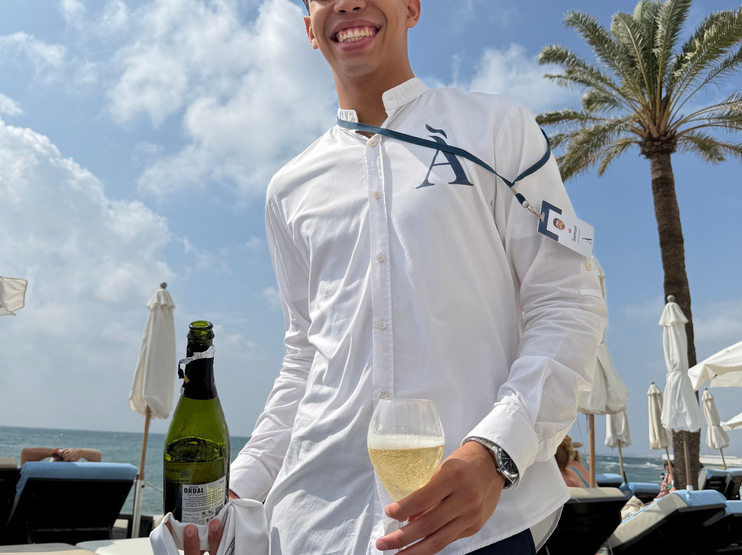 阿玛瑞马贝拉海滩酒店-限成人主图