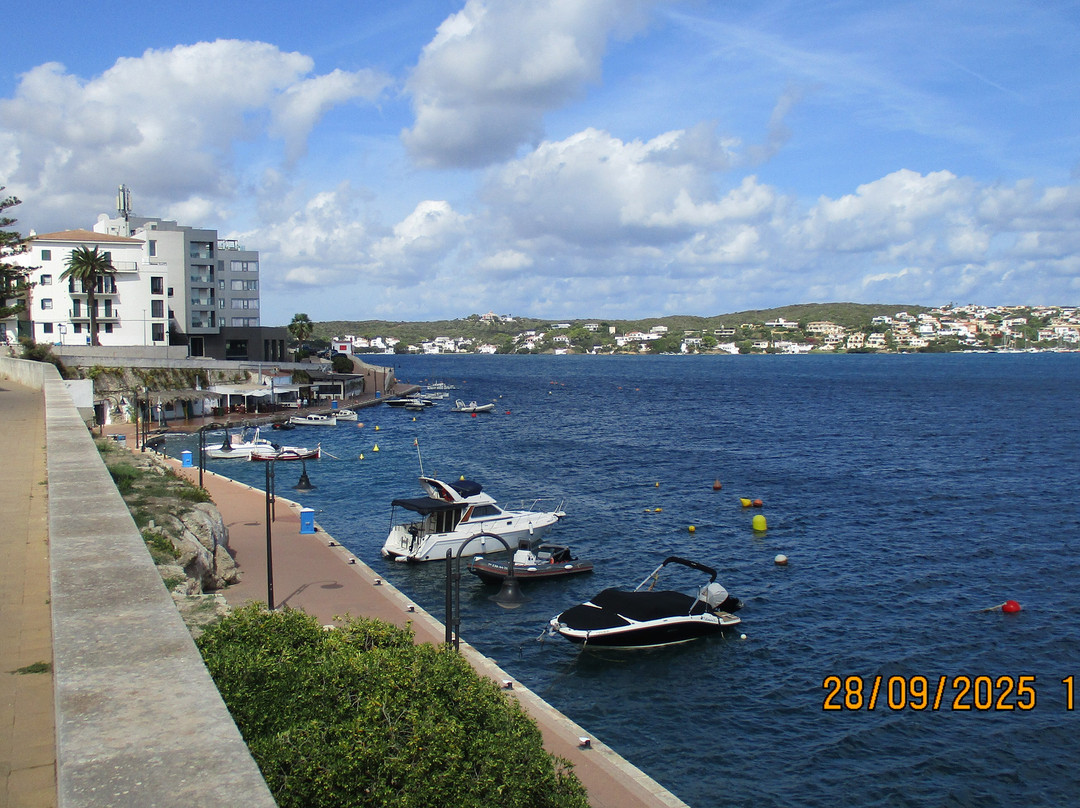 Cala Fonts-Es Castell必去景点