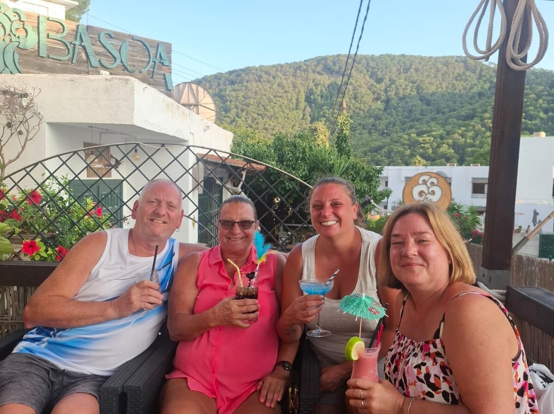 The Pirate Bar-Cala Llonga必去景点