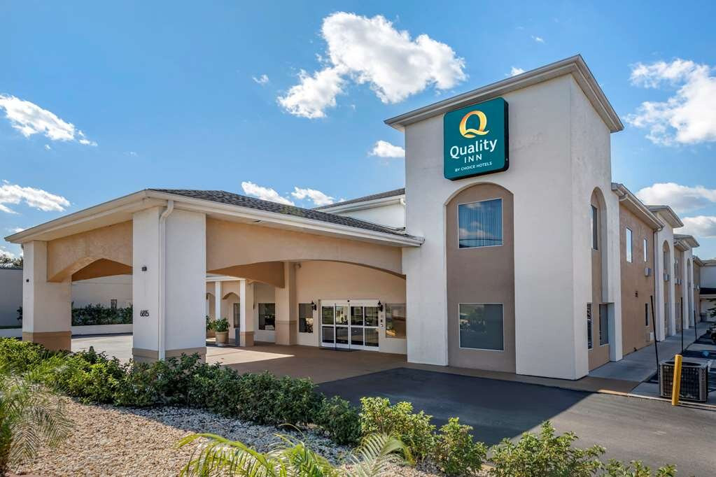 Quality Inn Zephyrhills - Dade City主图