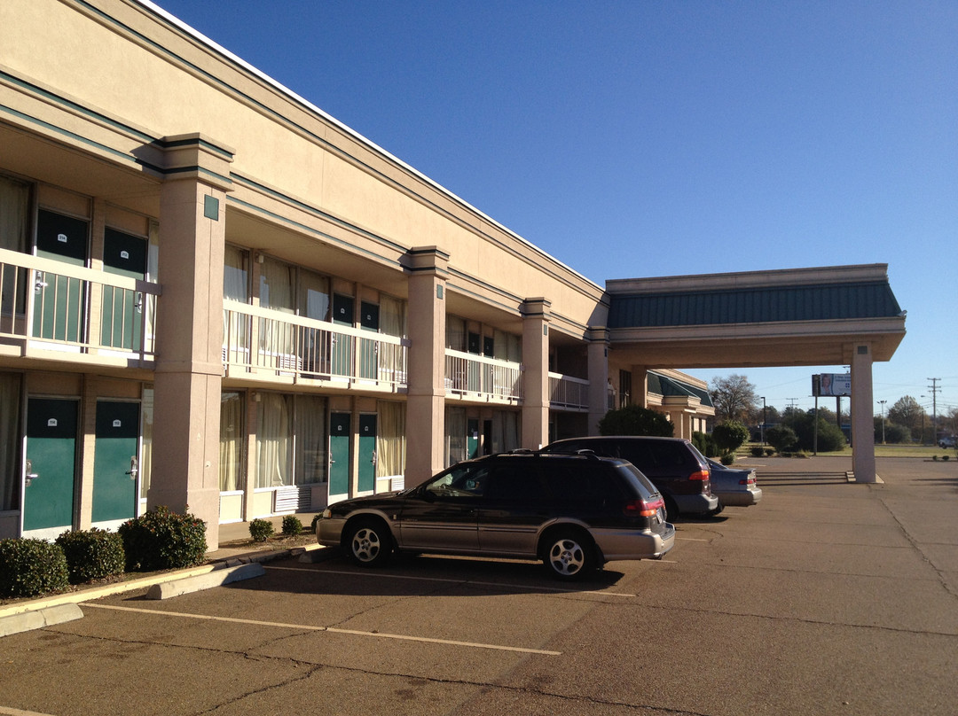 3 Rivers Inn & Suites