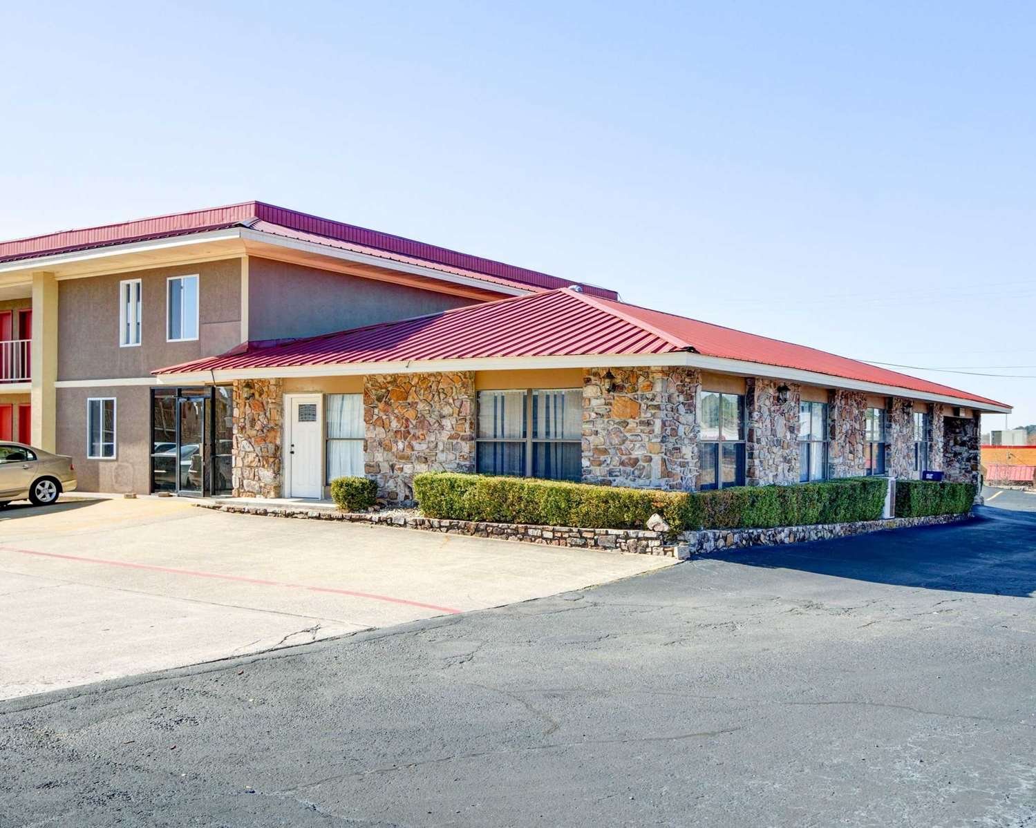 Quality Inn & Suites Hot Springs-Lake Hamilton-官方