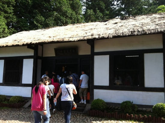 白居易草堂-九江市必去景点
