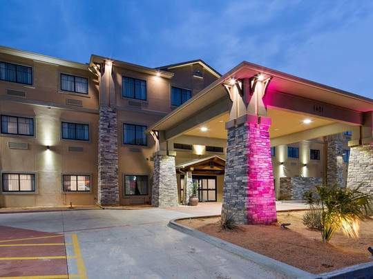 Best Western Plus Big Lake Inn主图