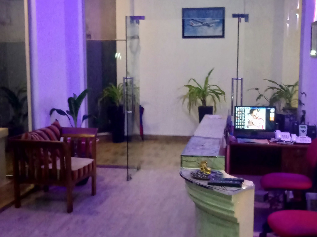 Kings Gate Transit Hotel