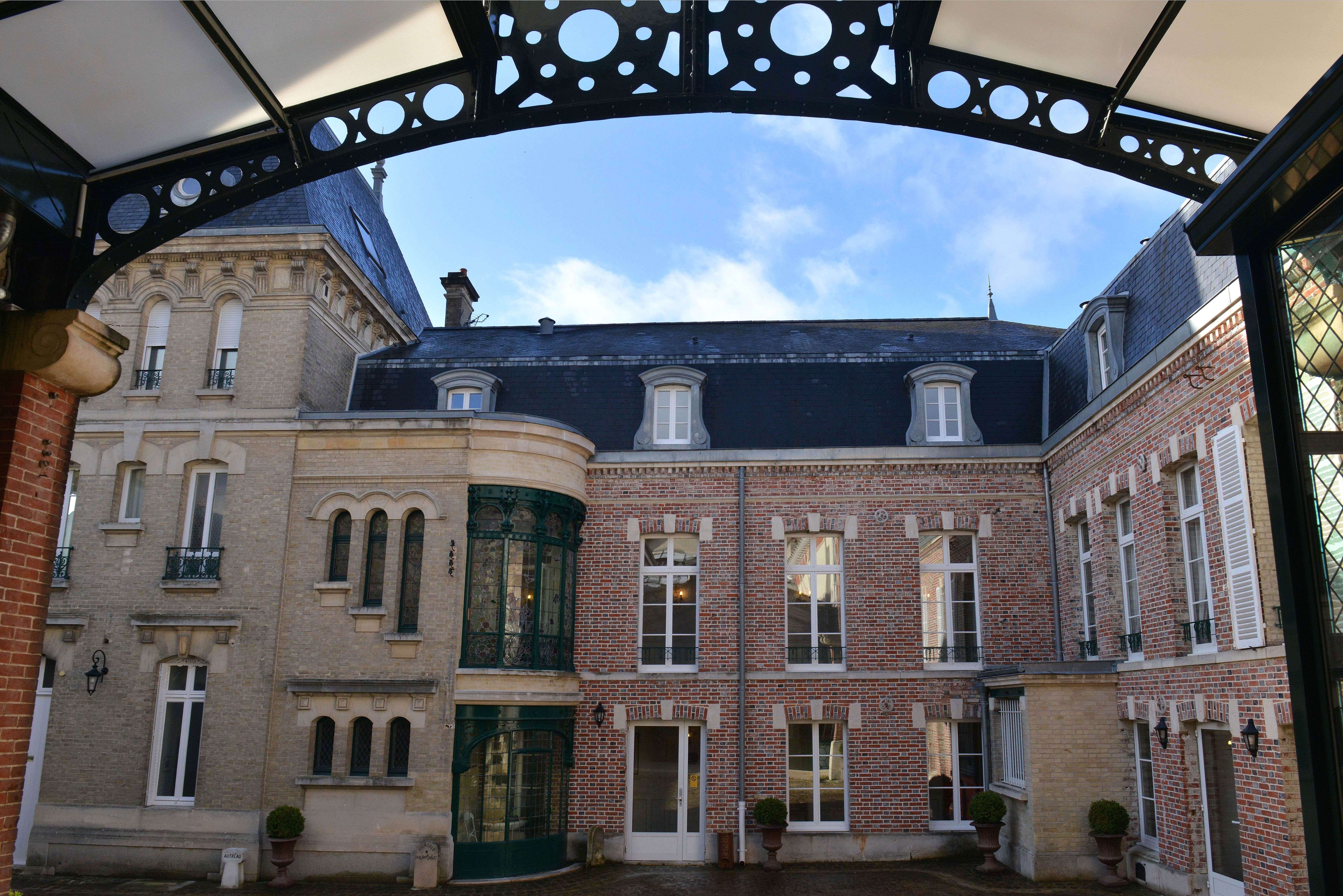 Hotel Castel Jeanson-官方