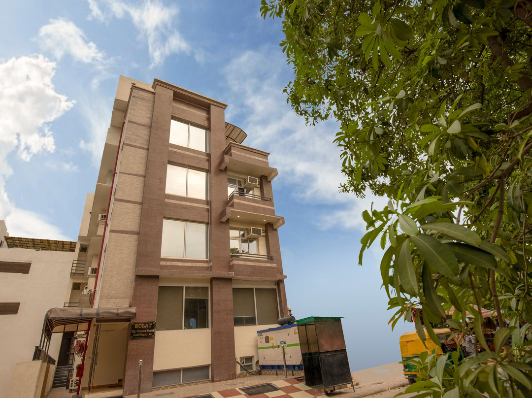 Uattardhona酒店住宿-Eclat Suites Mint Gomti Nagar