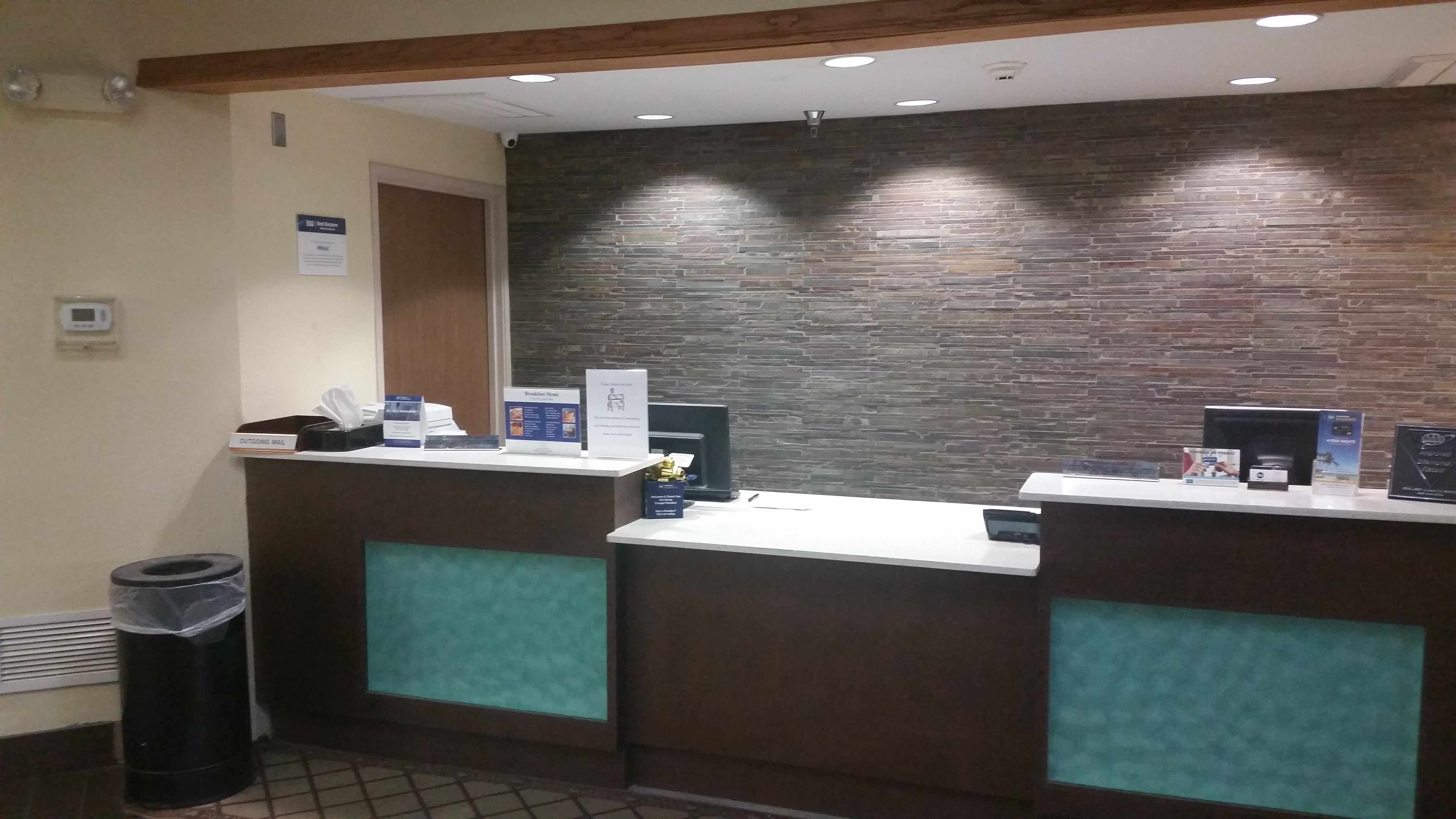 Quality Inn & Suites Lawrence - University Area-官方