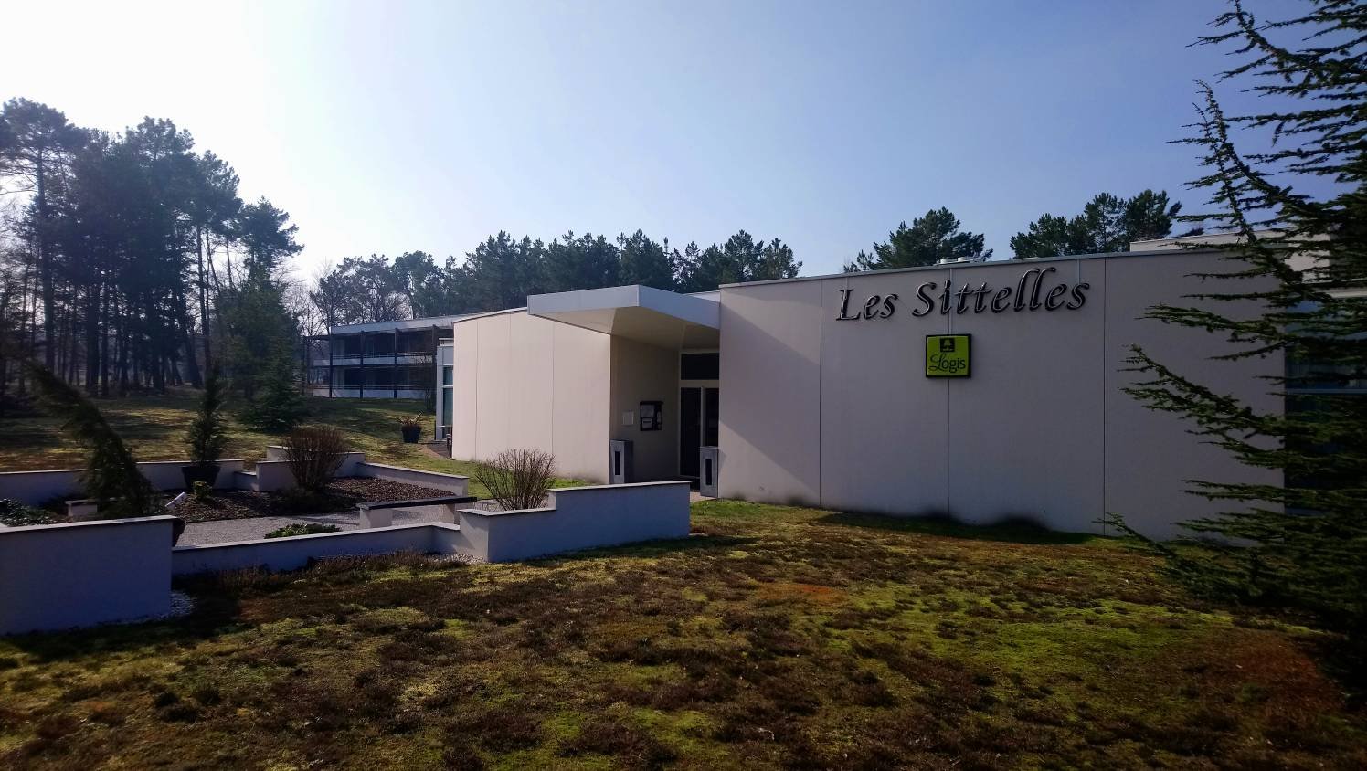 Hotel restaurant  Les Sittelles-官方
