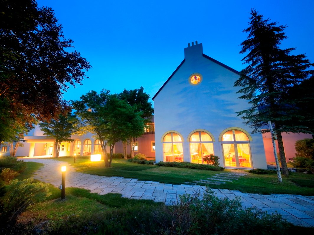 摩尔别墅酒店-官方