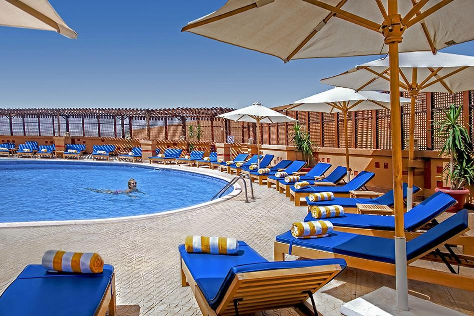 Resta Club Marina View Port Ghalib