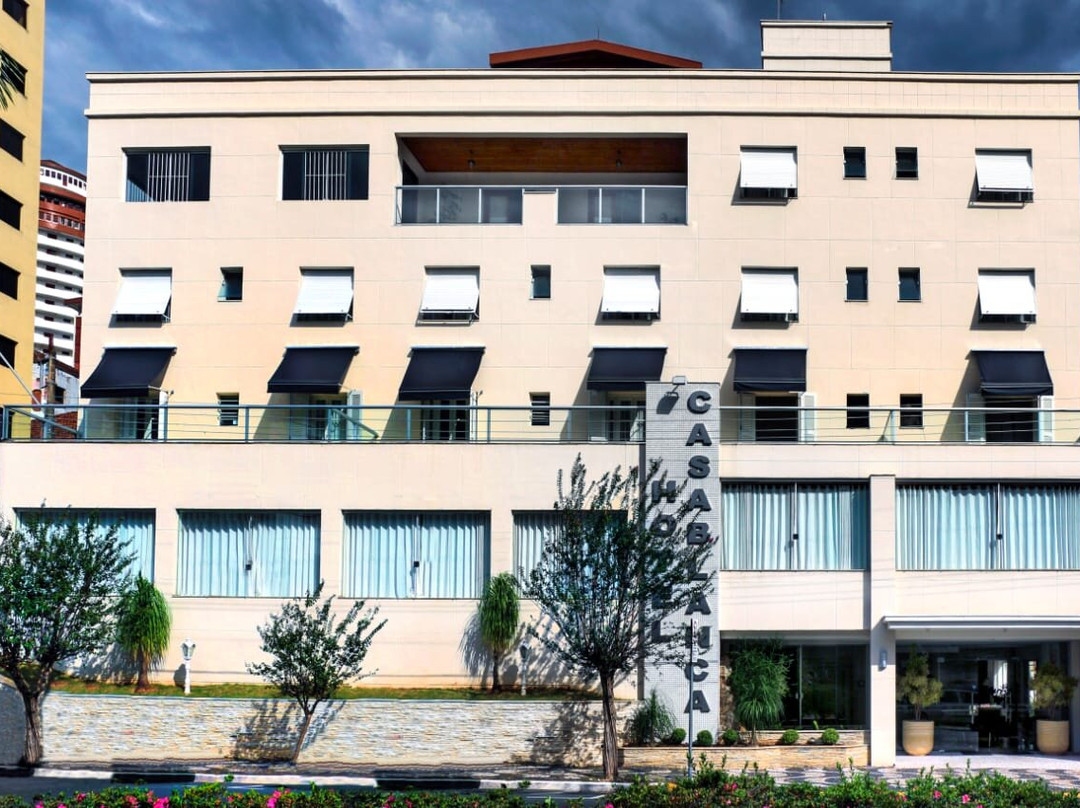 阿瓜斯迪林多亚酒店住宿-Hotel CasaBlanca